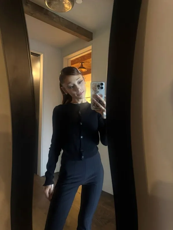 Ariana Grande decides to 'step back' from visibility